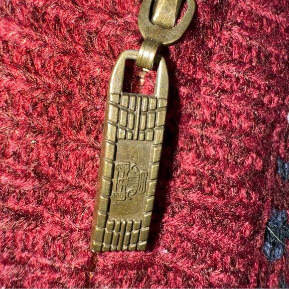 VINTAGE Men's Deep Red and White Arctic Full Zip Sweater Size Small - Picture 3 of 7